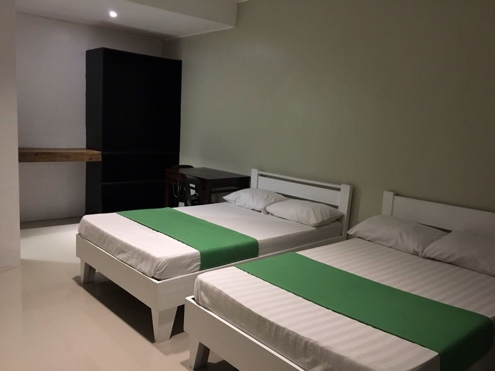 Night & Day Inn Legazpi Dış mekan fotoğraf